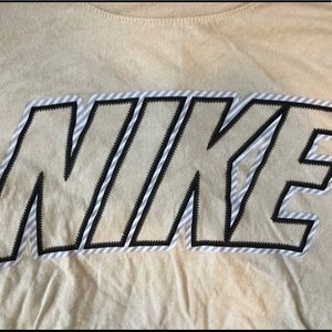 Beige nike shirt!!